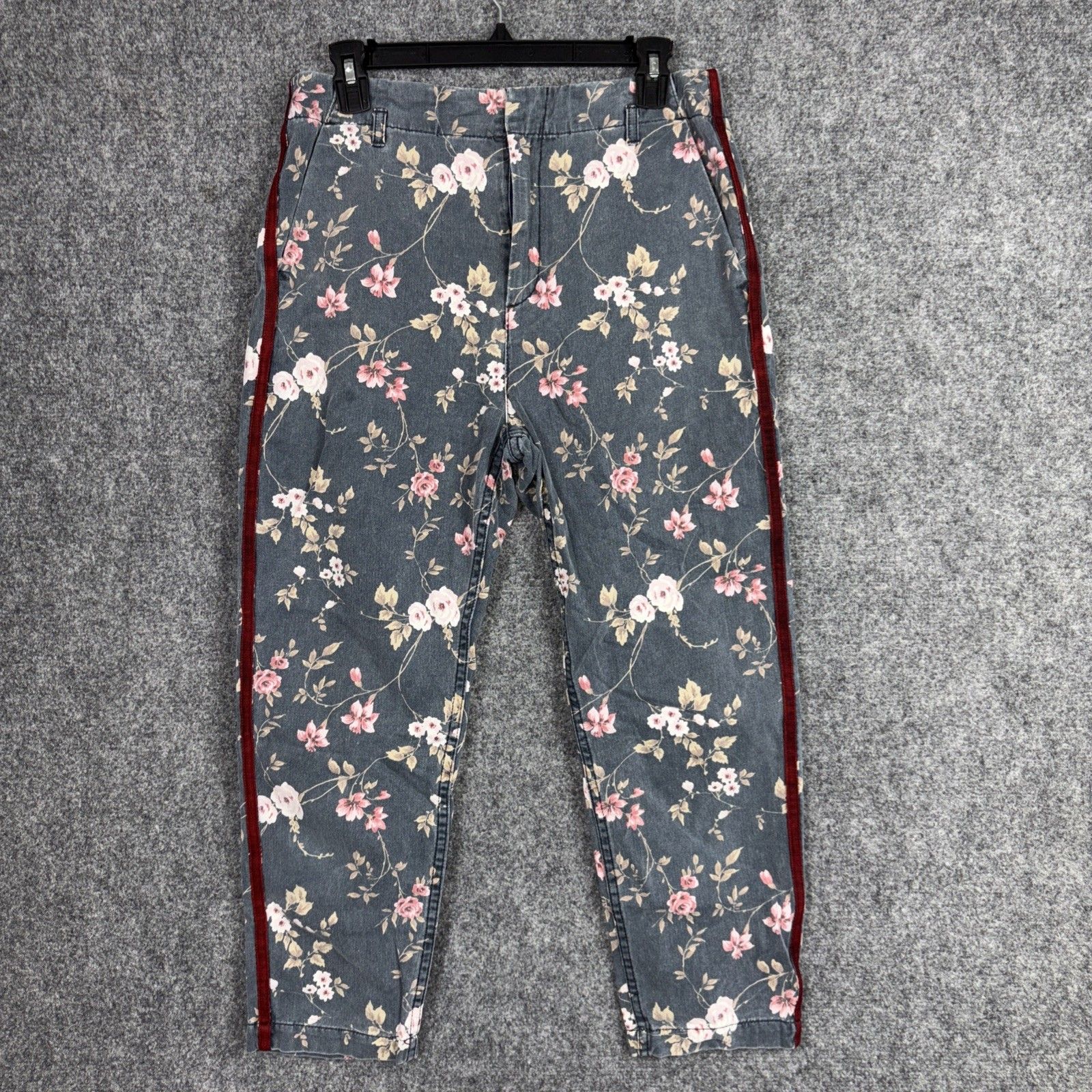 Sundry Pants Womens Size 27 Gray Floral Side Stripe Capri Cottage Farm Boho